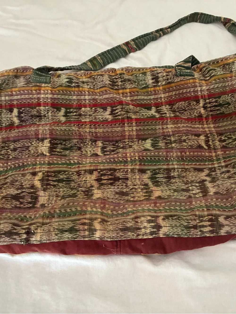 Guatemalan duffel bag with embroidery